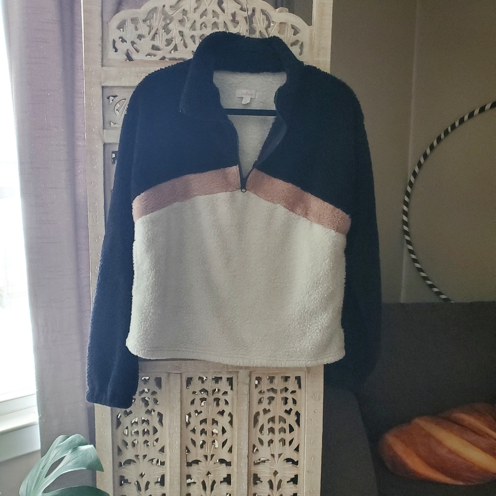 Colsie Teddy Pullover - image 1